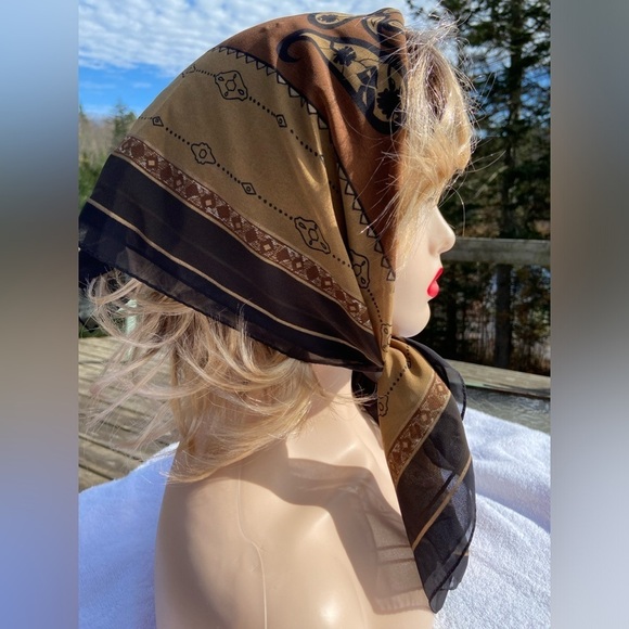 Chocolate brown Bianca Nygard Scarf 32 X 32 Inches - Picture 2 of 15